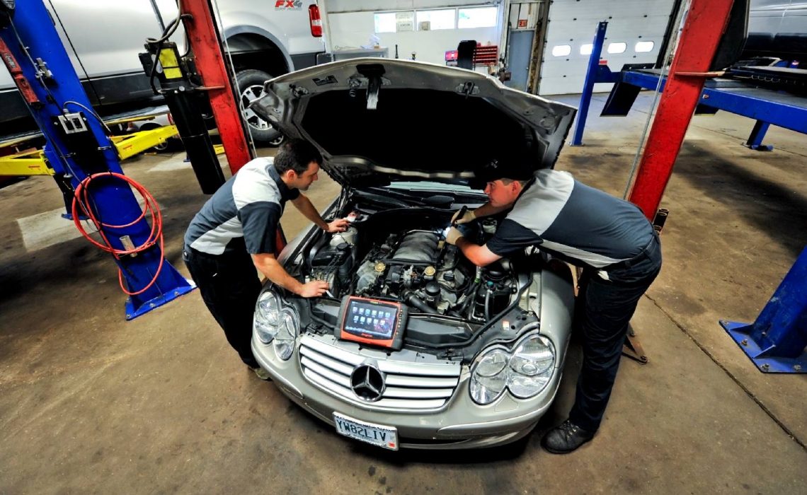 Finding A Good Mechanic for Your Mercedes